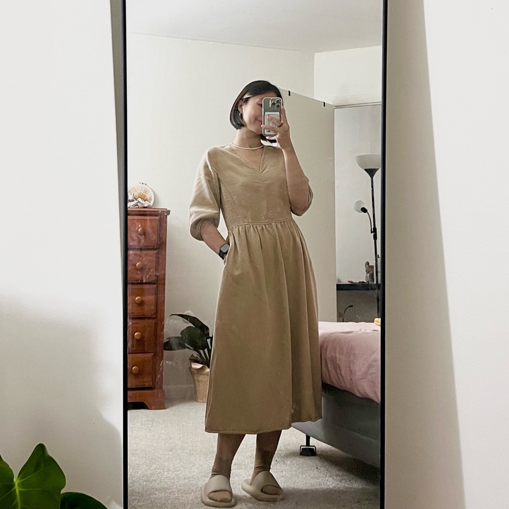 SOLD Everlane Tencel puff sleeve dress